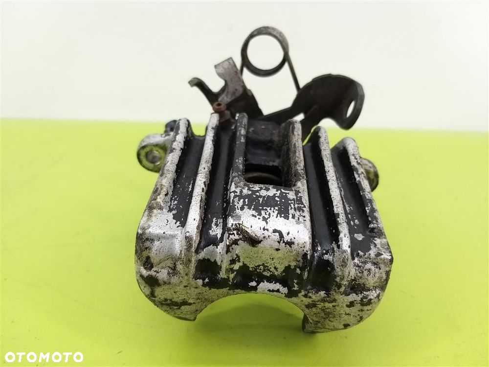 Zacisk hamulcowy tył lewy Audi A4 B6 8E  2000-2006 SEDAN SKODA VW SEAT - 3