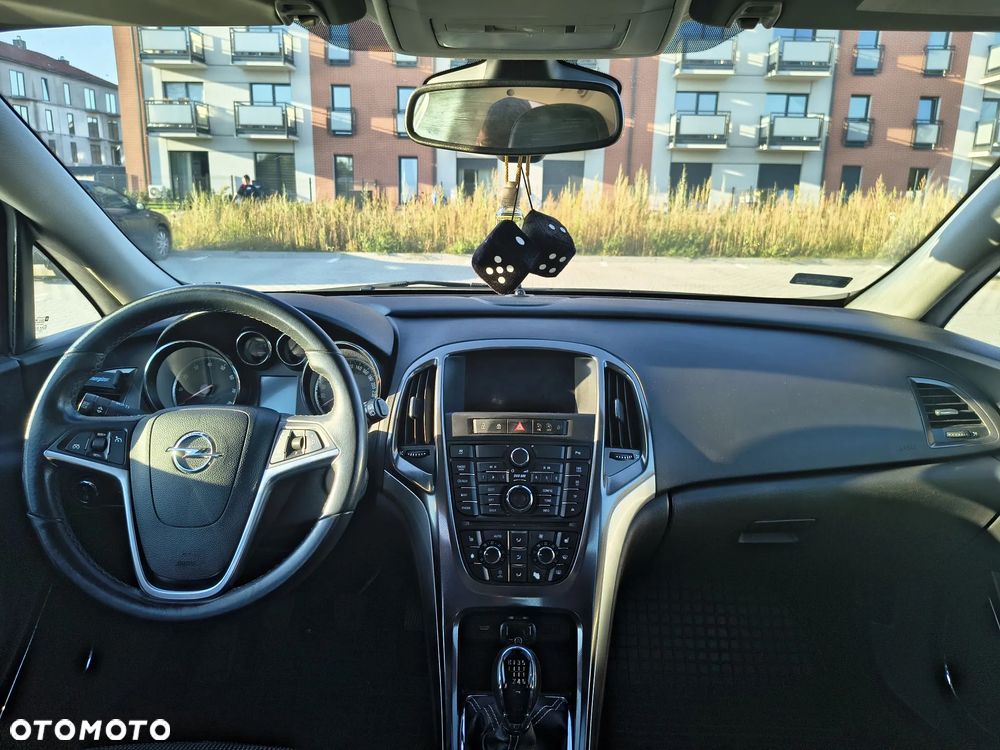 Opel Astra 1.4 Turbo Cosmo - 16