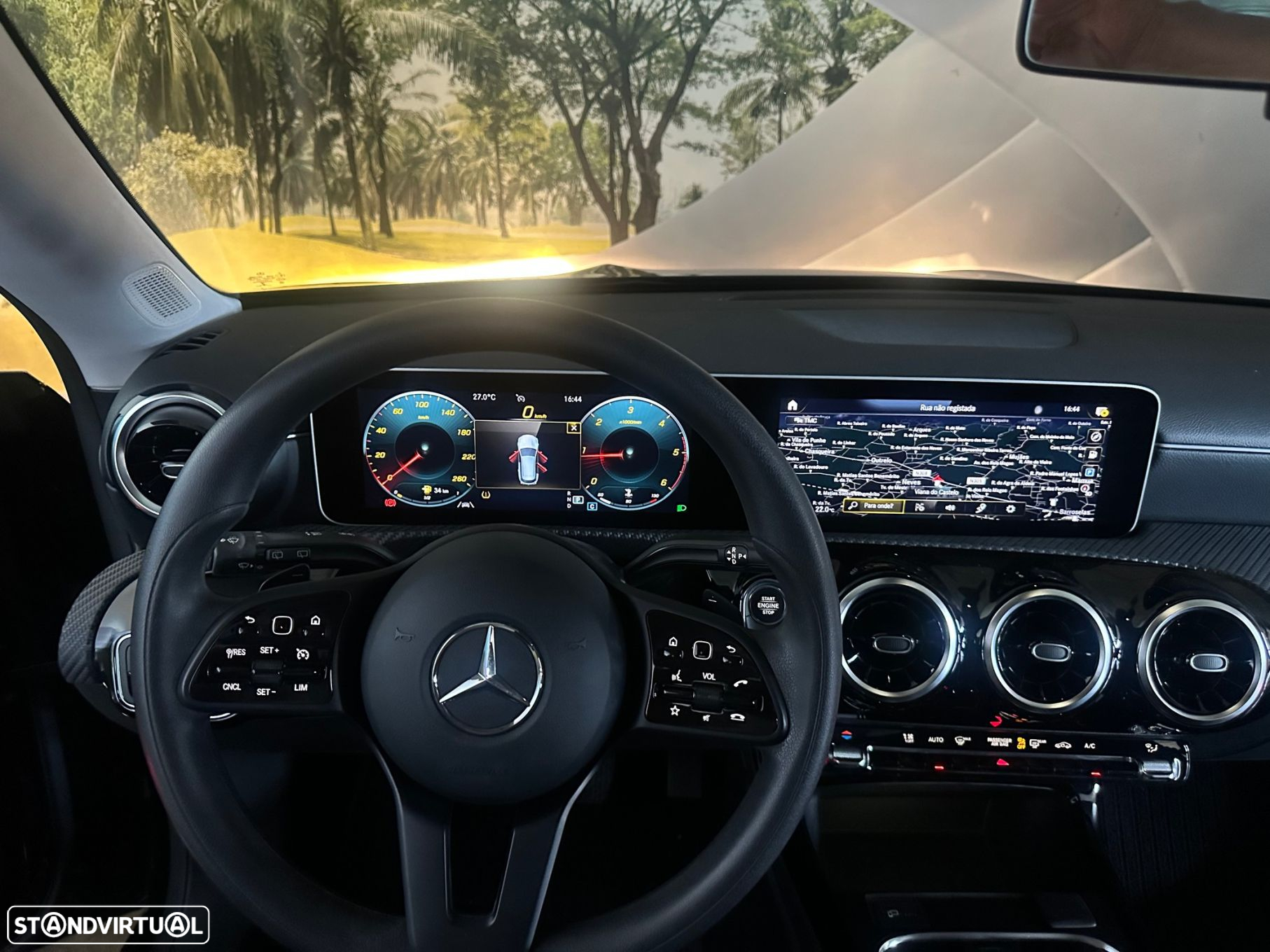 Mercedes-Benz CLA 180 d Shooting Brake Business Solutions Aut. - 23