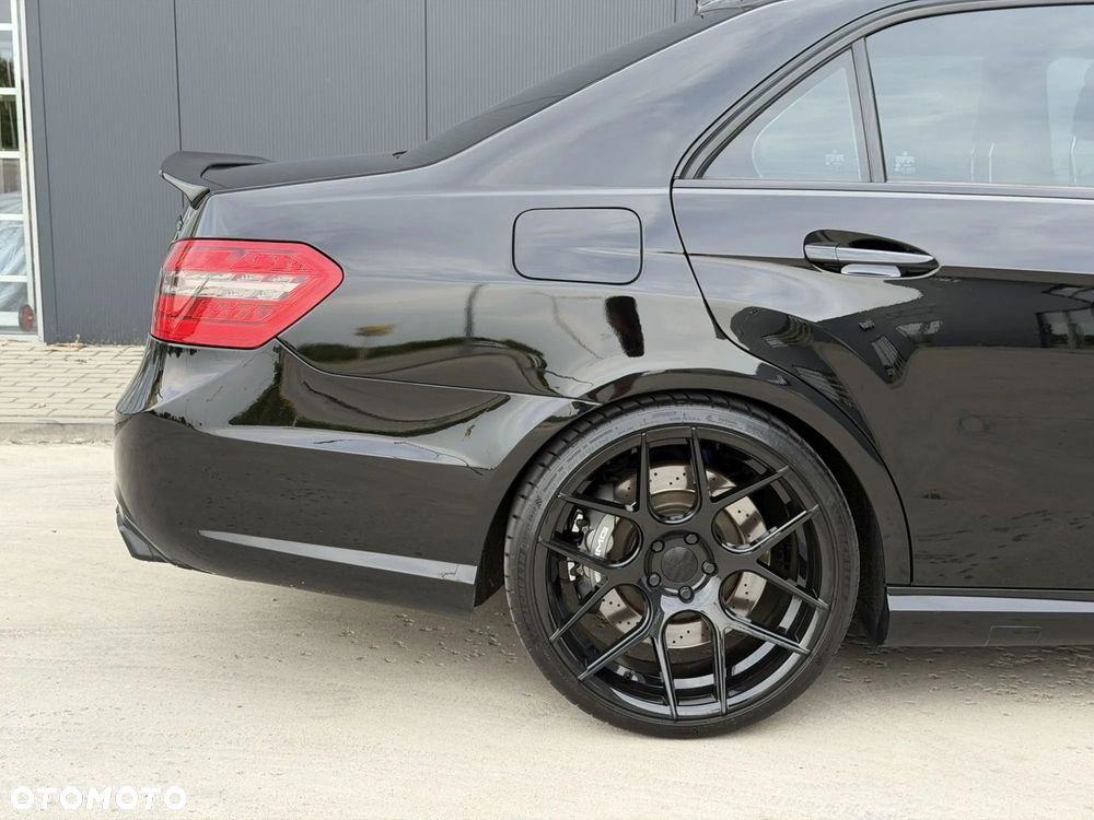 Mercedes-Benz Klasa E 63 AMG AMG Speedshift 7G-MCT - 19