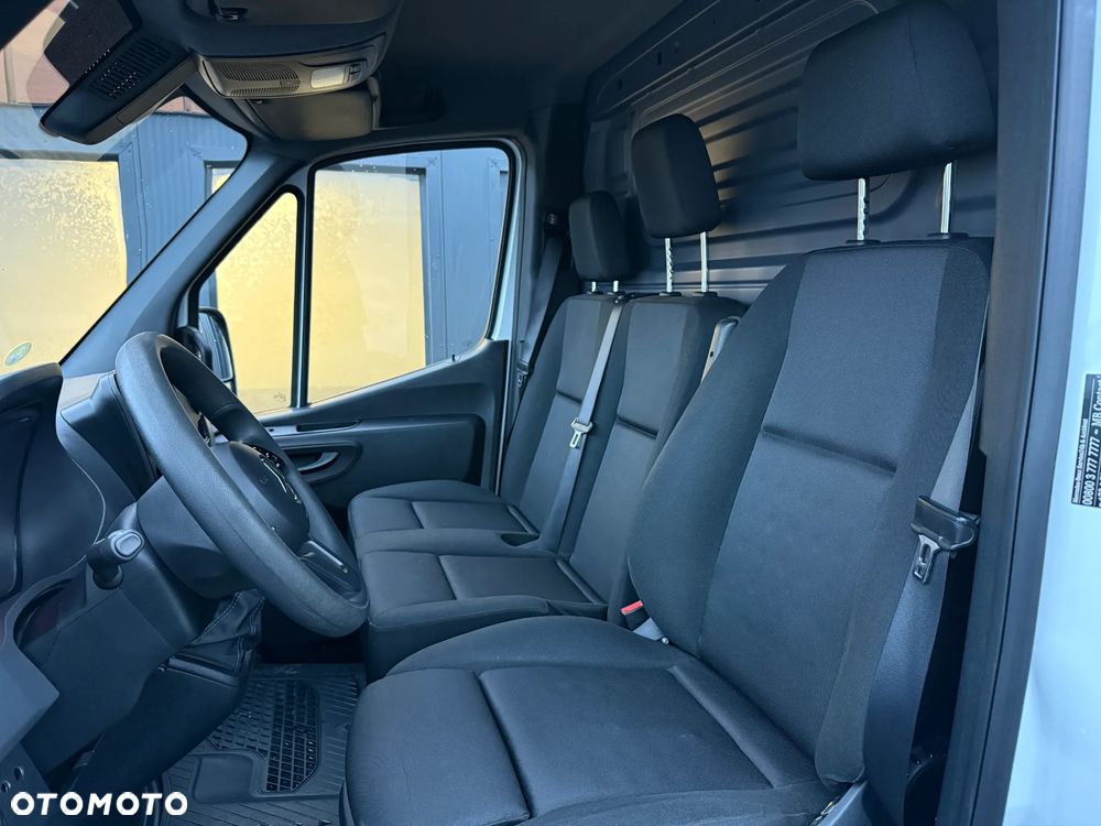Mercedes-Benz Sprinter 315 CDI / 10.2022 / Średni L2 H2 / W907 Tylny Napęd / ZAREJESTROWANY W PL - 24
