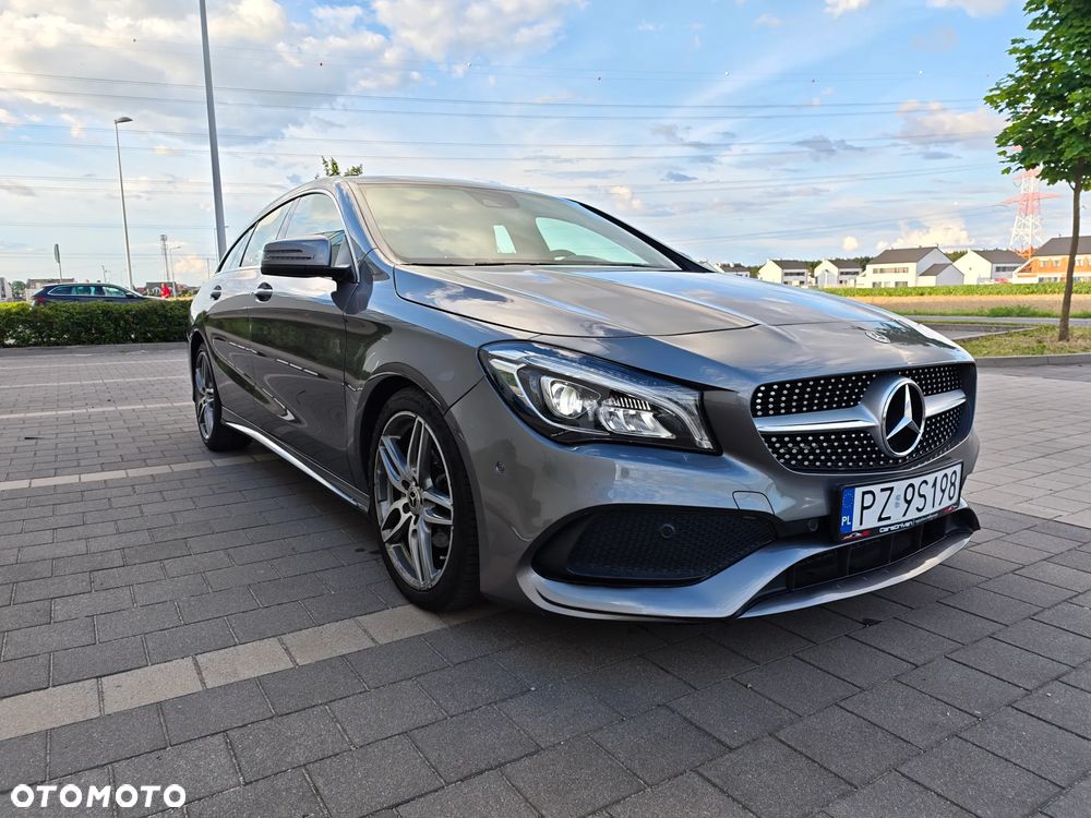 Mercedes-Benz CLA 180 7G-DCT AMG Line - 2