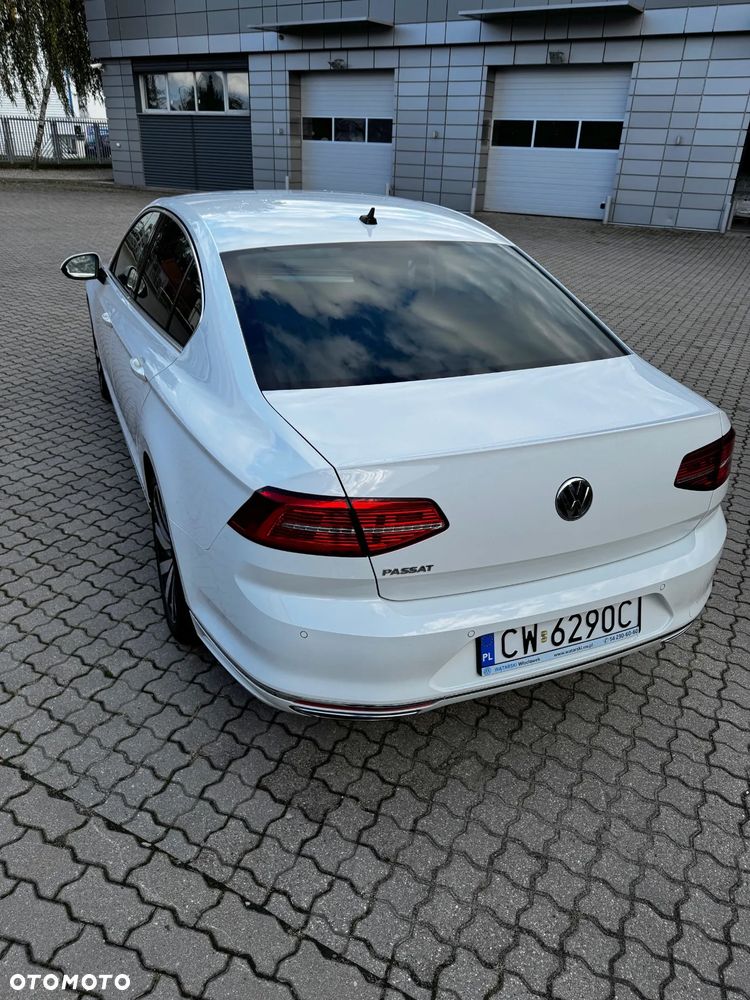 Volkswagen Passat 1.8 TSI BMT Highline DSG - 5
