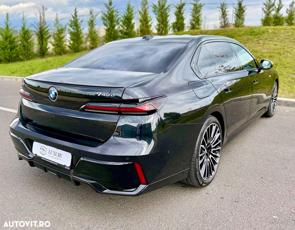 BMW Seria 7 740d xDrive MHEV - 6