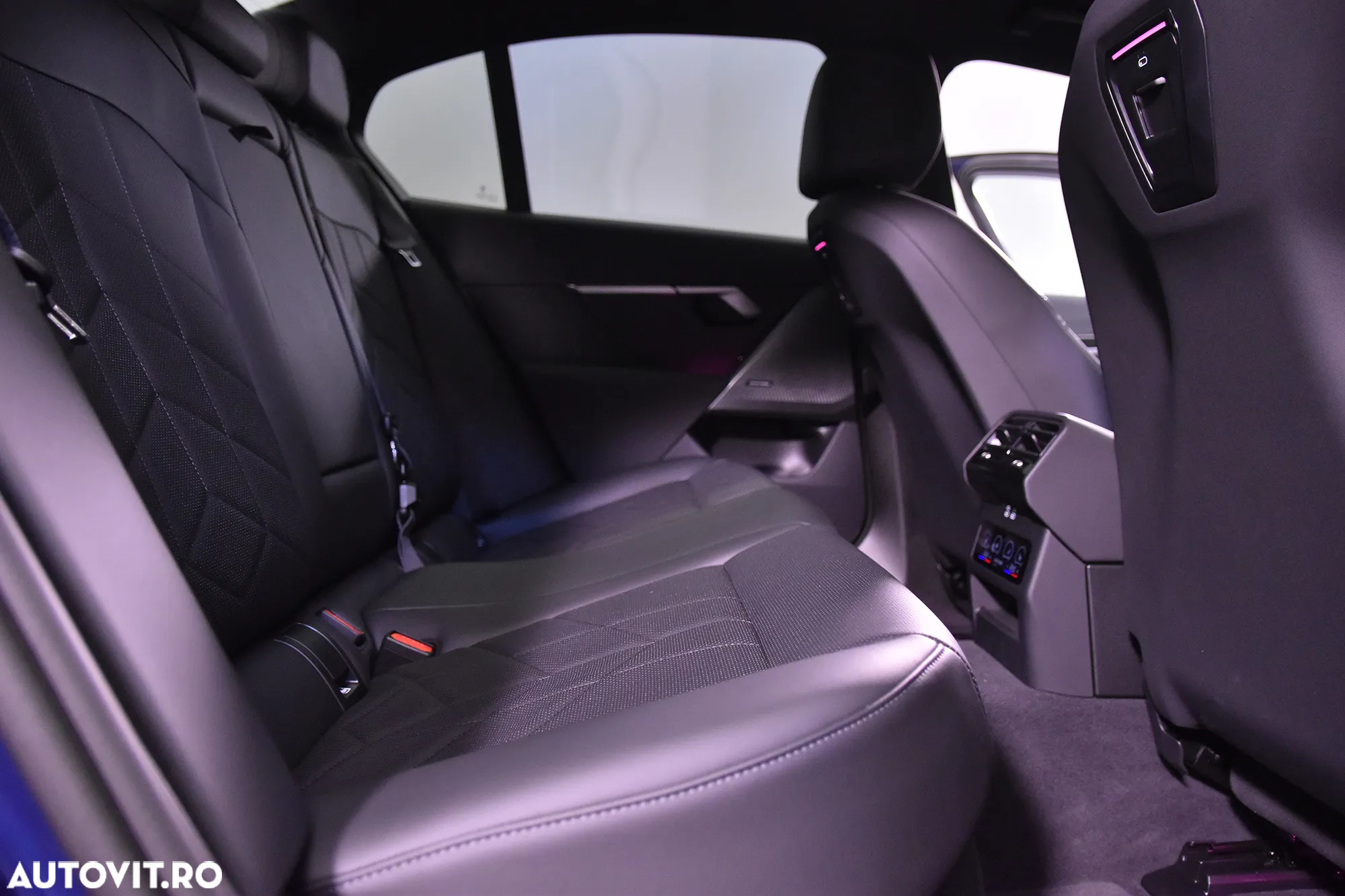 BMW Seria 5 520d AT MHEV - 12