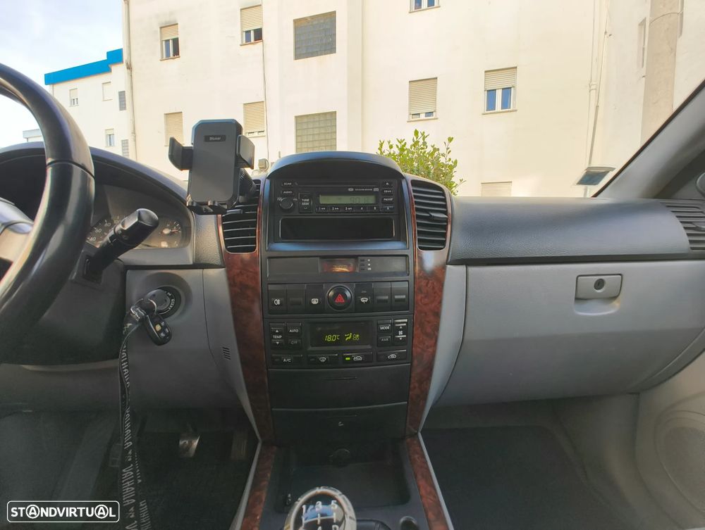 Kia Sorento 2.5 CRDi EX Confort - 5
