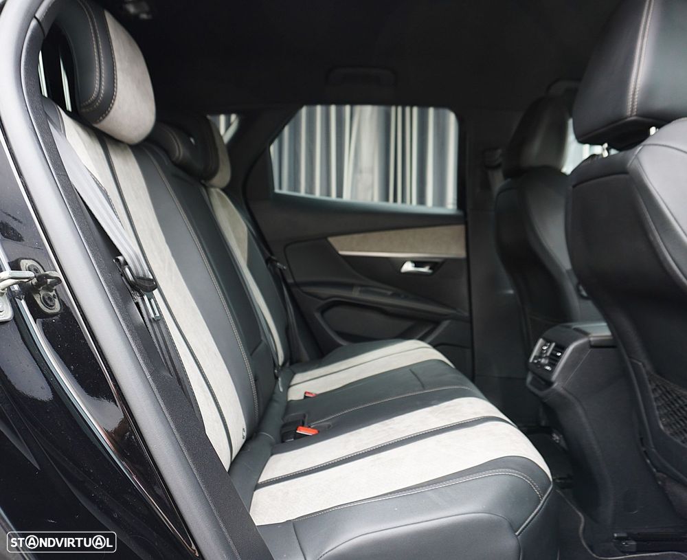 Peugeot 3008 1.6 Hybrid4 GT Line e-EAT8 - 16