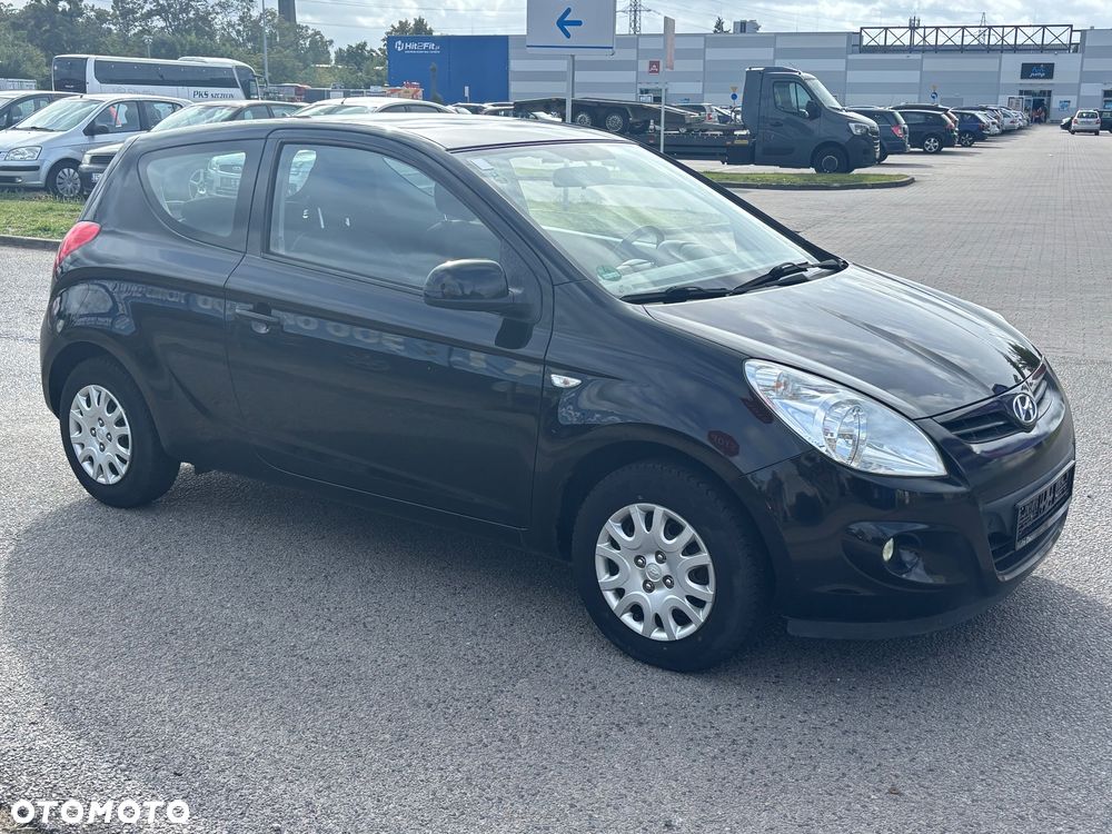 Hyundai i20 1.2 Classic + - 10
