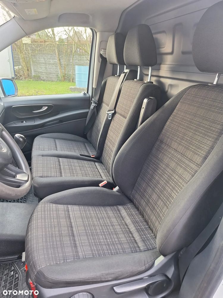 Mercedes-Benz Vito Mixto 447.703 - 11
