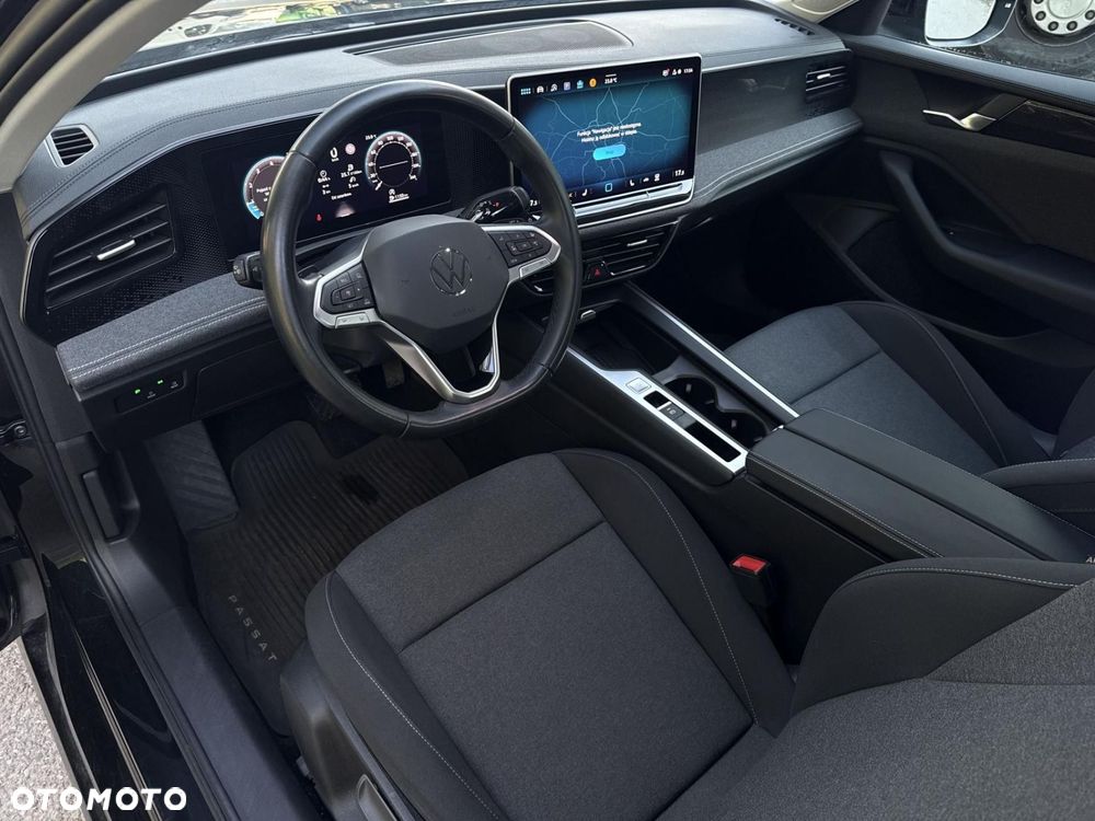 Volkswagen Passat - 7