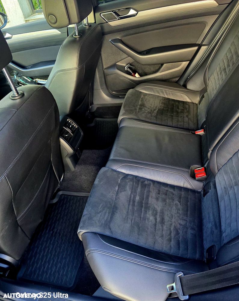 Volkswagen Passat - 8
