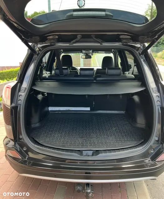 Toyota RAV4 2.0 Style 4x4 - 4