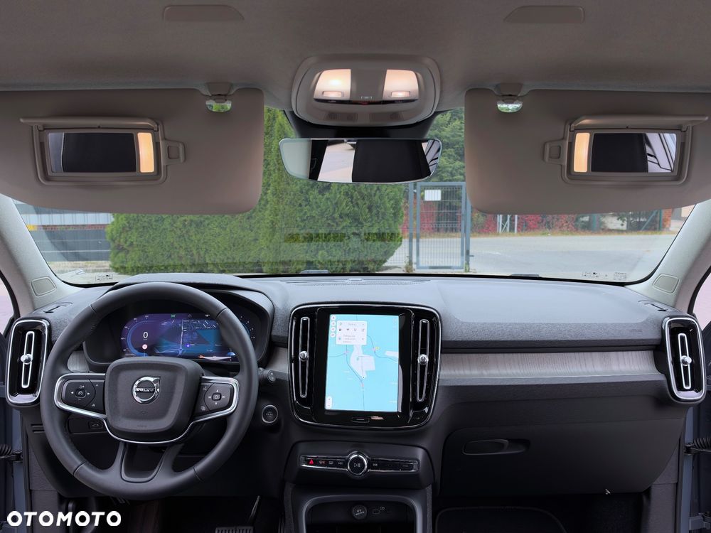 Volvo XC 40 - 25