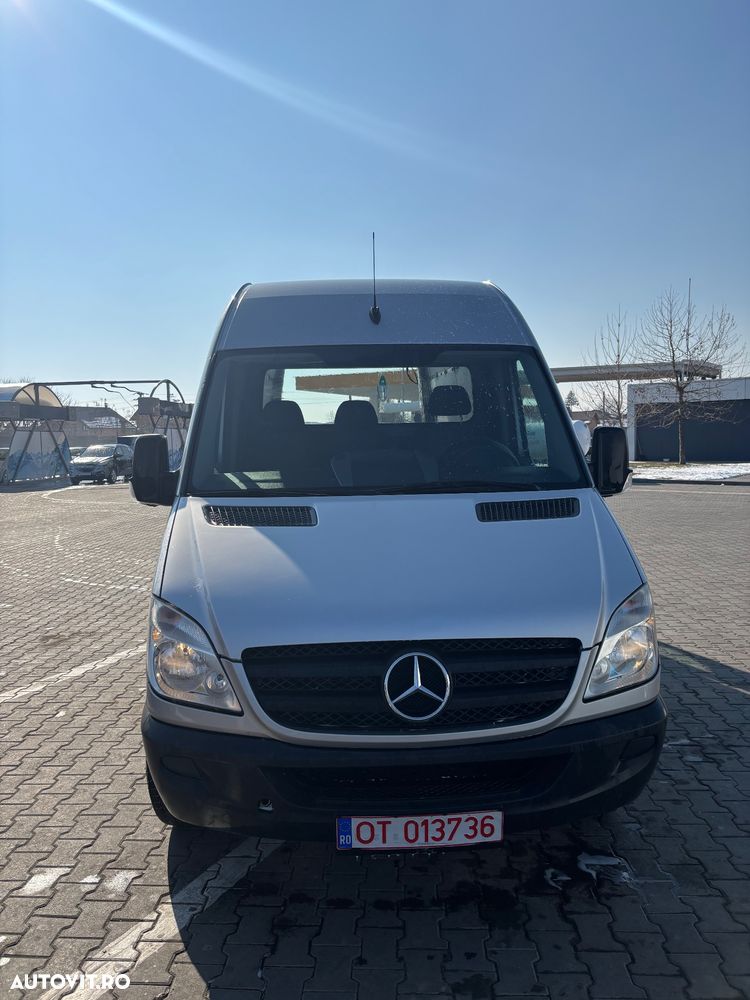 Mercedes-Benz Sprinter - 1