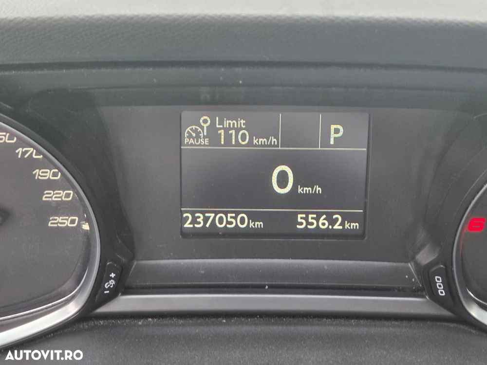 Peugeot 308 - 9