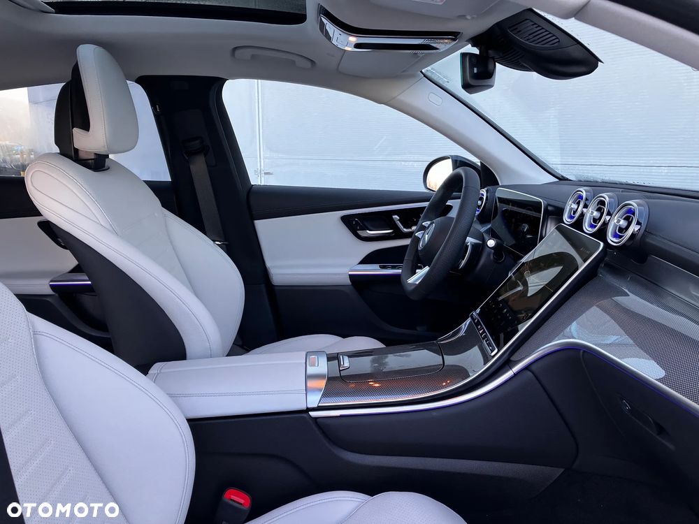 Mercedes-Benz GLC 220 d mHEV 4-Matic AMG Line - 6