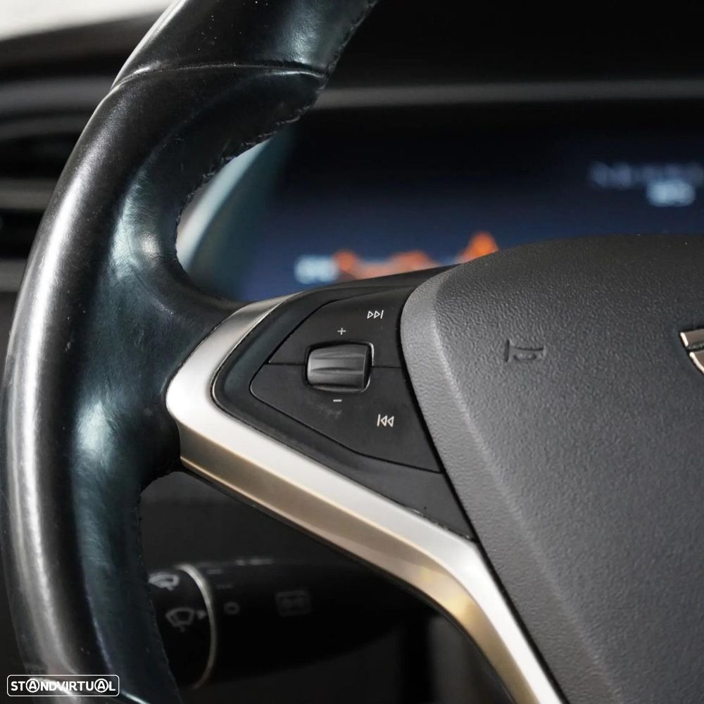 Tesla Model S 85 - 30