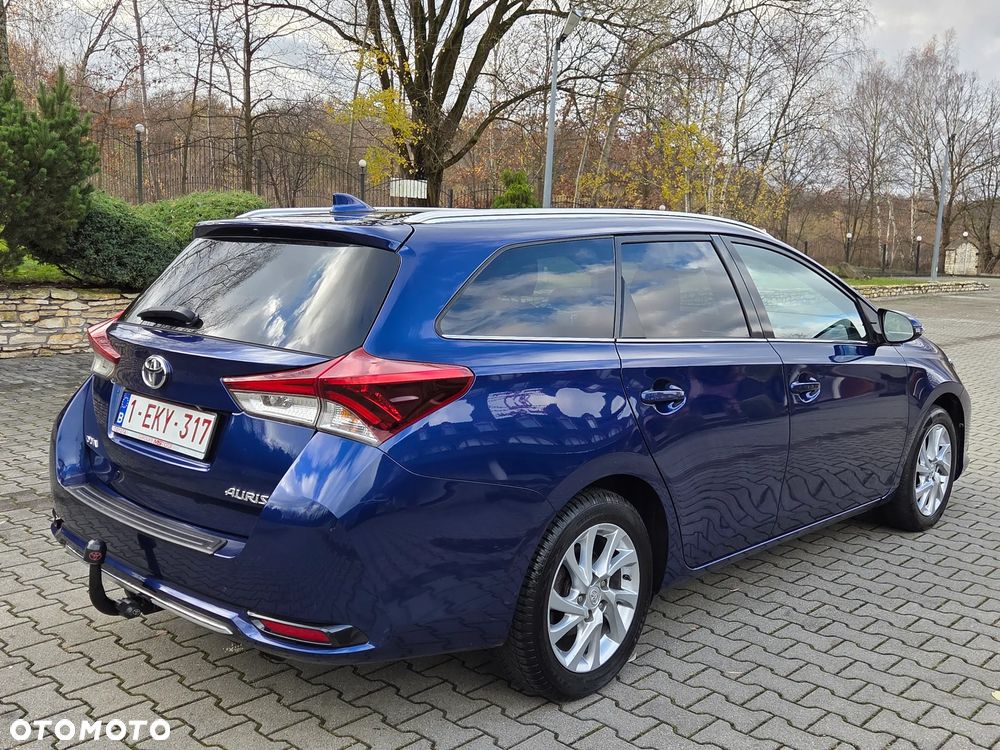 Toyota Auris 1.2 Turbo Executive - 10