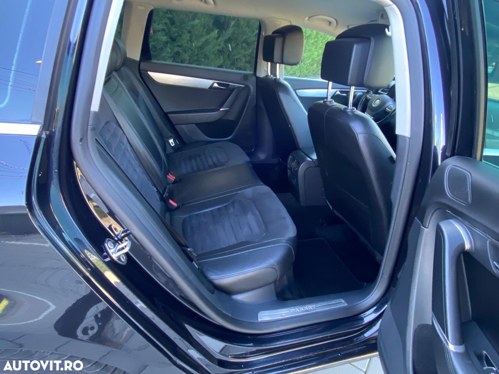 Volkswagen Passat Variant 2.0 Blue TDI DSG SCR Highline - 11