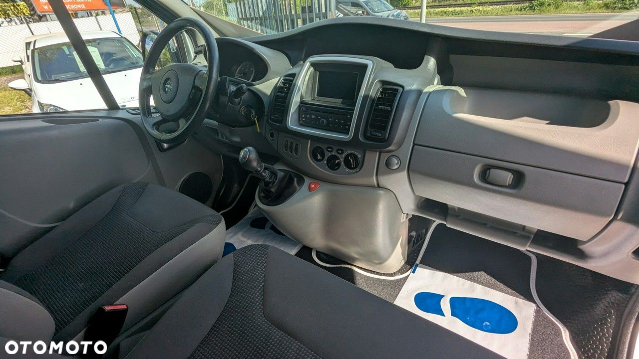 Opel Vivaro - 14