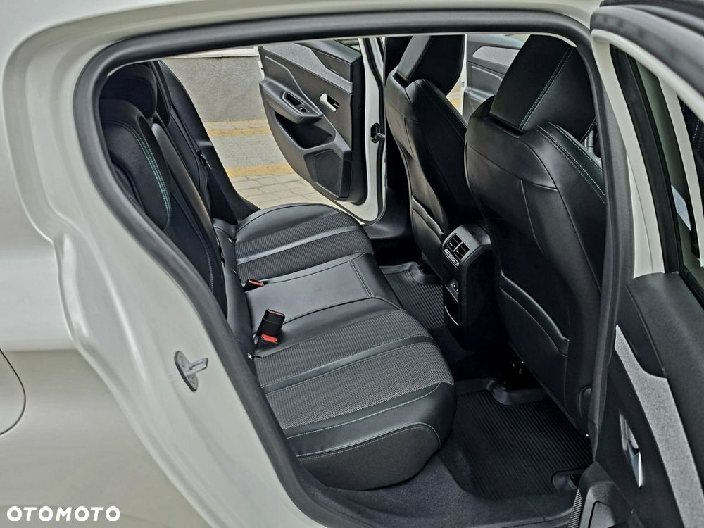 Peugeot 308 - 7