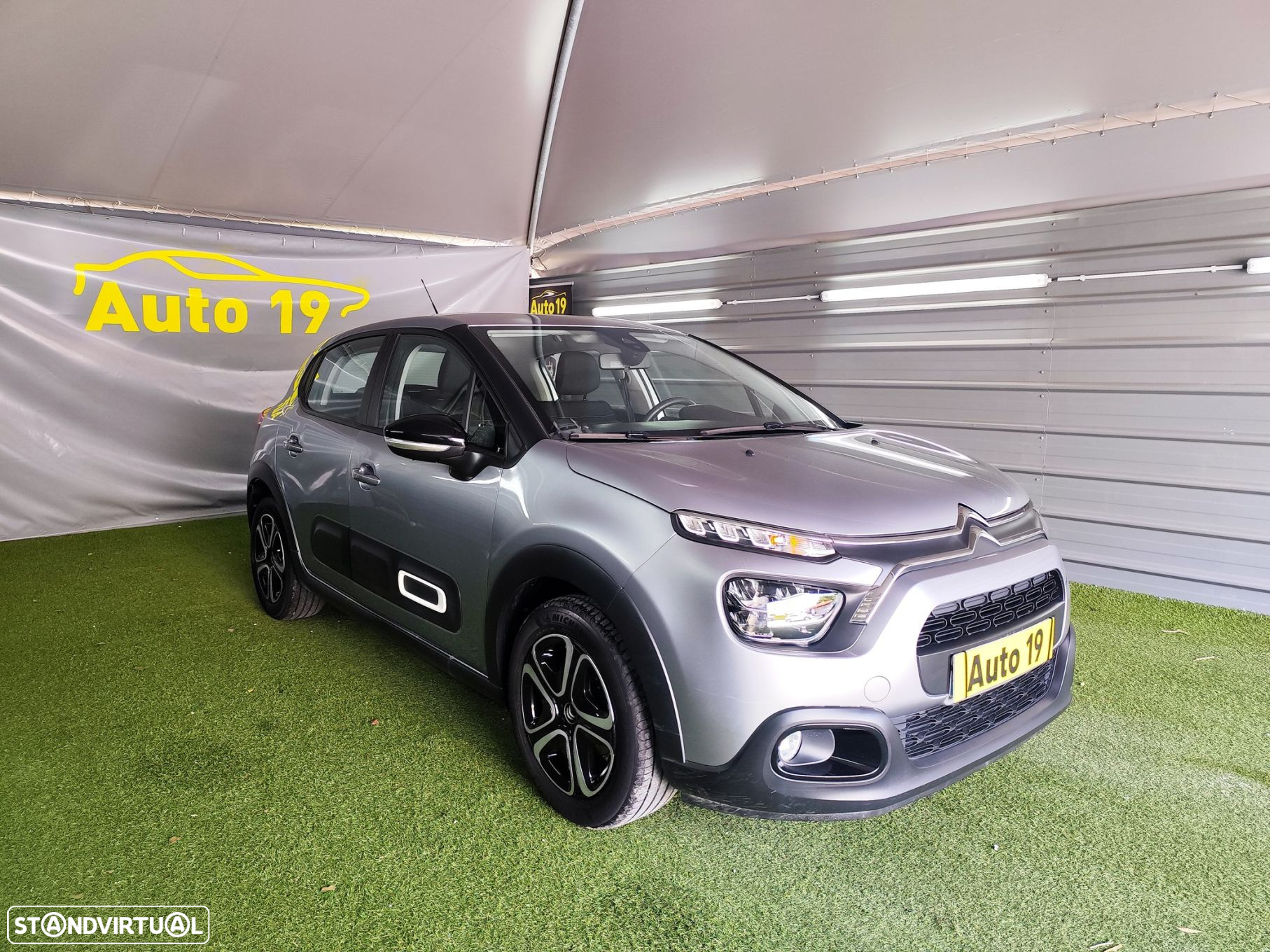 Citroën C3 Pure Tech S&S Shine - 3