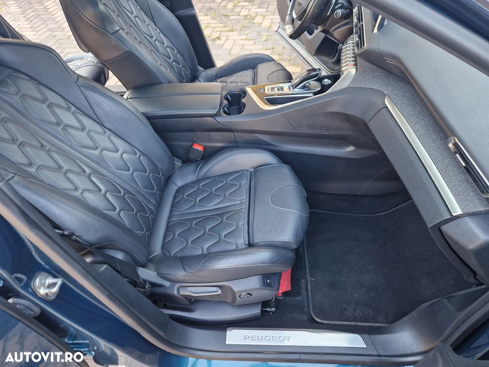 Peugeot 5008 1.6 Puretech Turbo s&s EAT8 GT-Line - 3