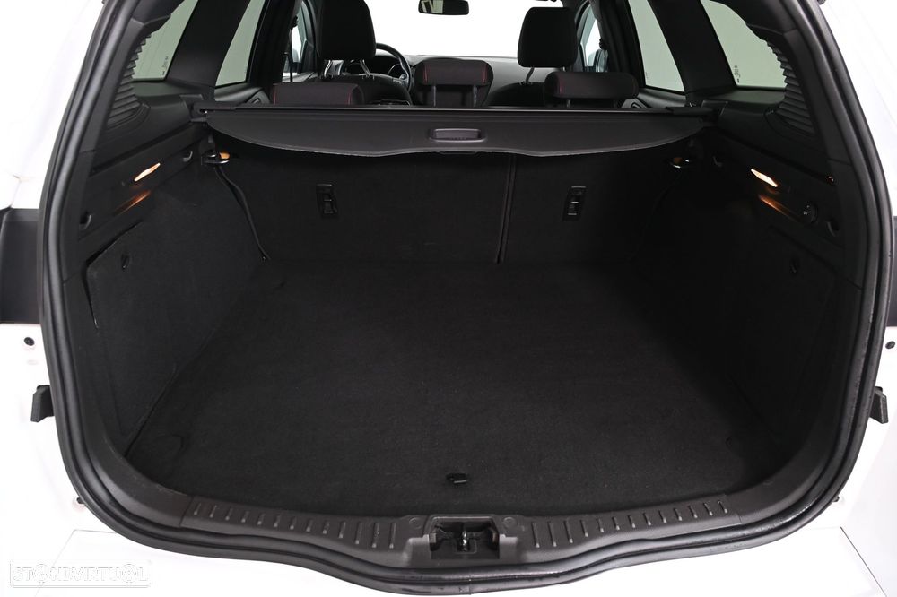 Ford Focus SW 1.5 TDCi ST-Line - 9