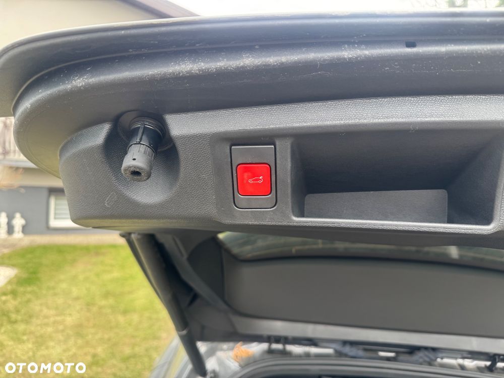 Peugeot 308 PureTech 130 EAT6 Stop & Start GT-Line Edition - 31