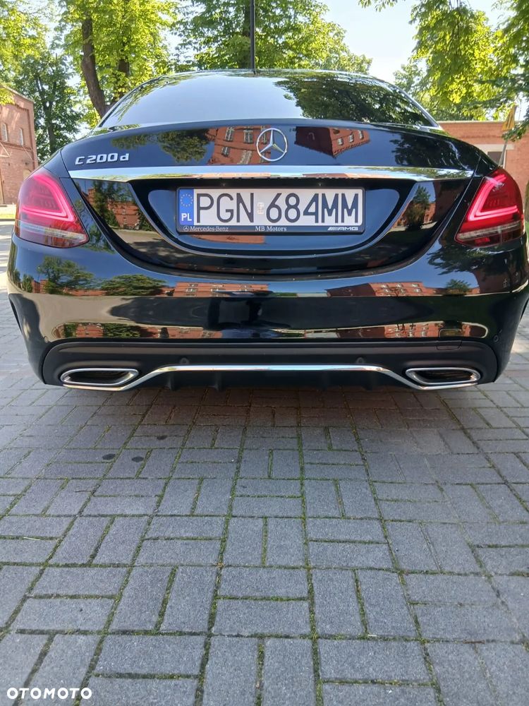 Mercedes-Benz Klasa C 200 d 9G-TRONIC AMG Line - 12