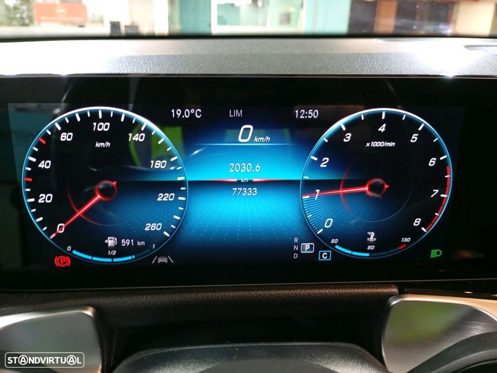 Mercedes-Benz GLB 200 AMG Line - 6