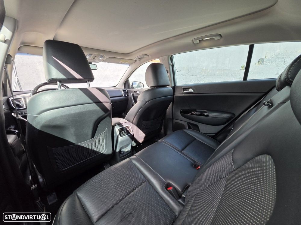 Kia Sportage 1.6 CRDI ISG GT Line - 18