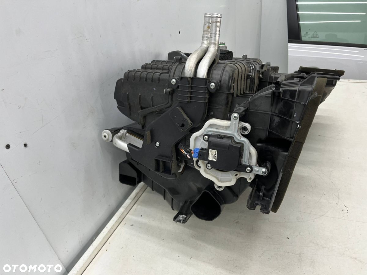 Nagrzewnica Hyundai i30 I FD 07-12r. wersja z KLIMĄ obudowa chłodnicy wody parownik klimatyzacji - 6