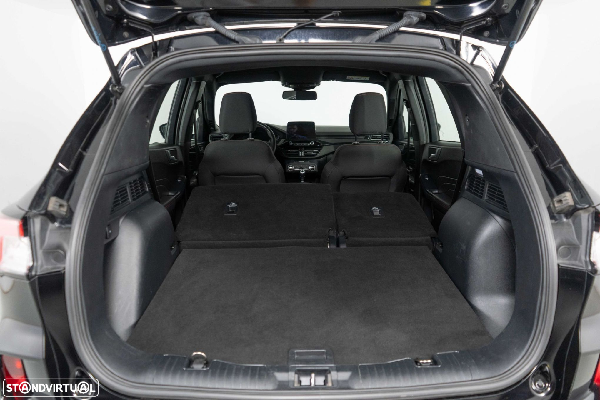 Ford Kuga - 12