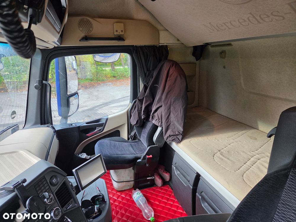 Mercedes-Benz Actros 1845 - 13