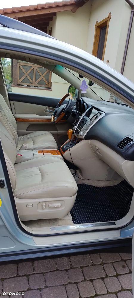 Lexus RX - 6