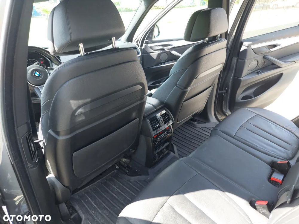 BMW X5 M M50d - 9