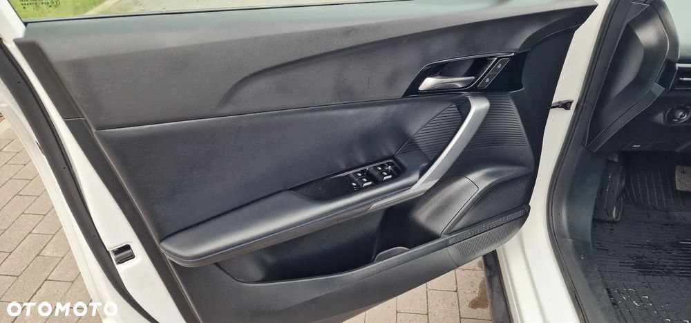 MG 4 Luxury 49 kWh - 14