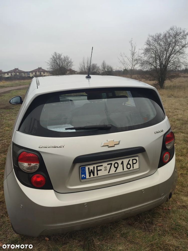 Chevrolet Aveo 1.2 LT - 4