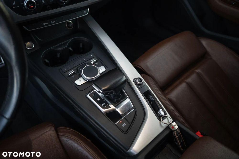 Audi A4 Limousine - 18