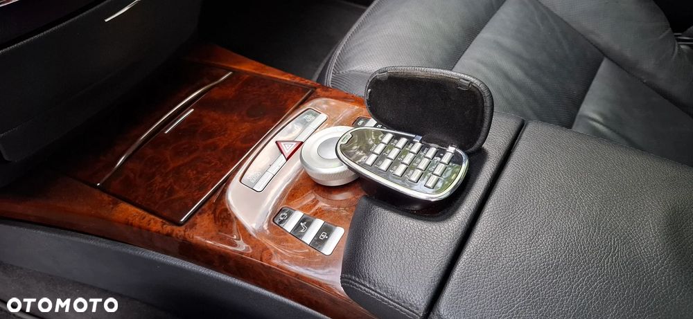 Mercedes-Benz Klasa S 500 L 4Matic 7G-TRONIC - 27
