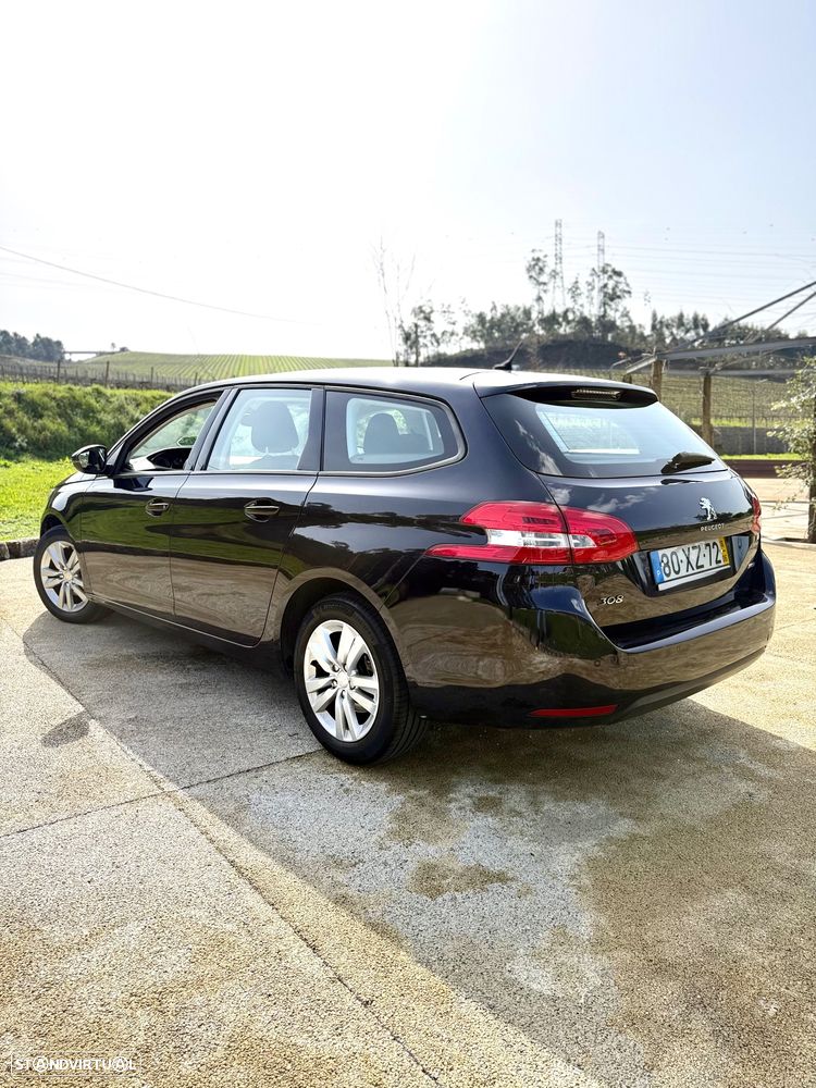 Peugeot 308 SW - 10