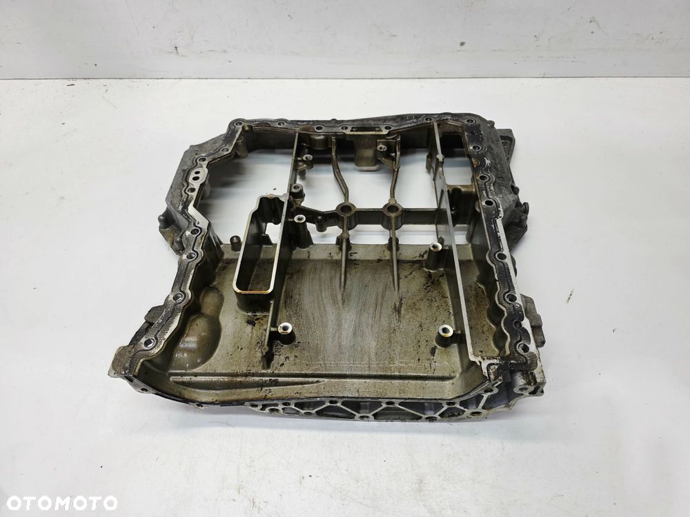 MISKA OLEJOWA PÓŁBLOK AUDI A4 B8 A5 Q5 A6 C7 3.0 TFSI 06E103603BB - 2