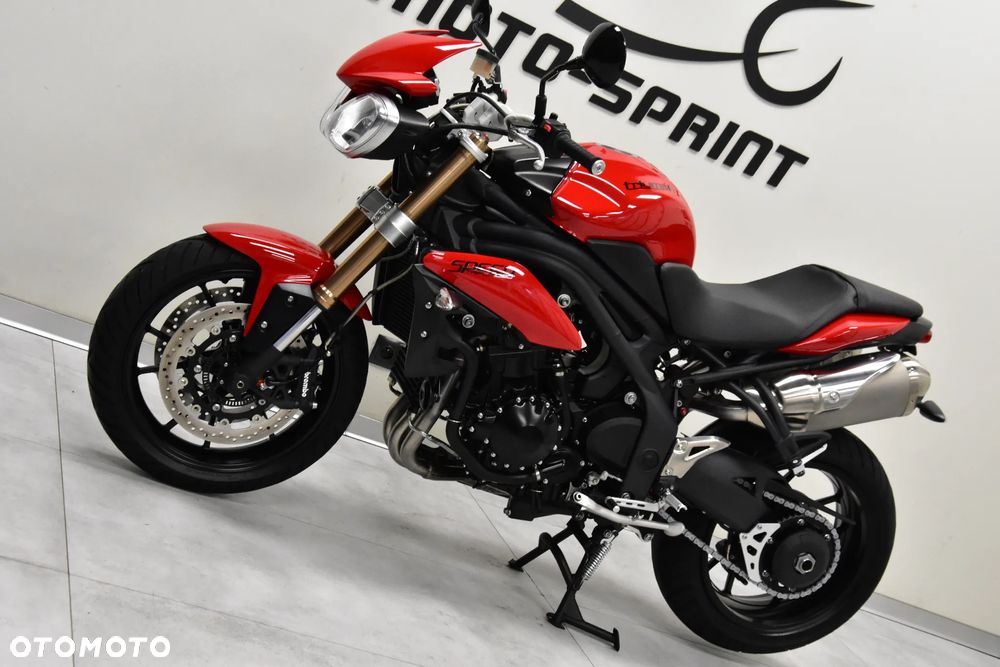 Triumph Speed Triple - 8