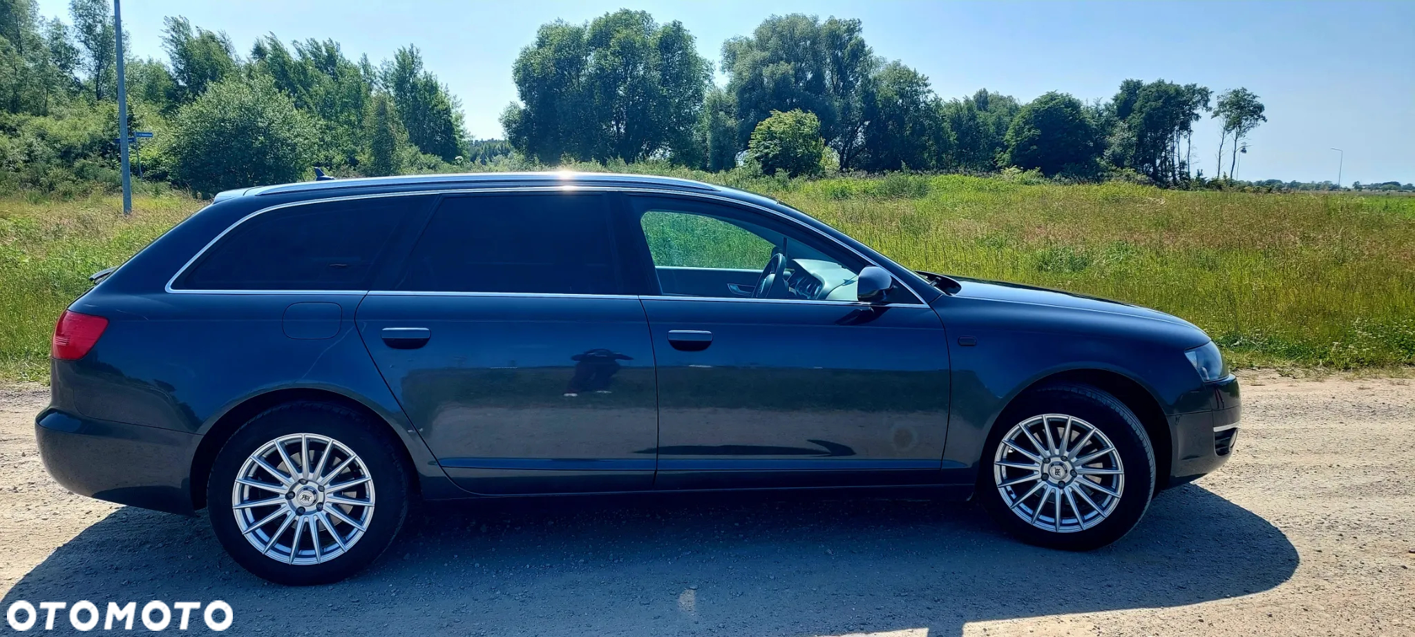 Audi A6 2.4 - 4