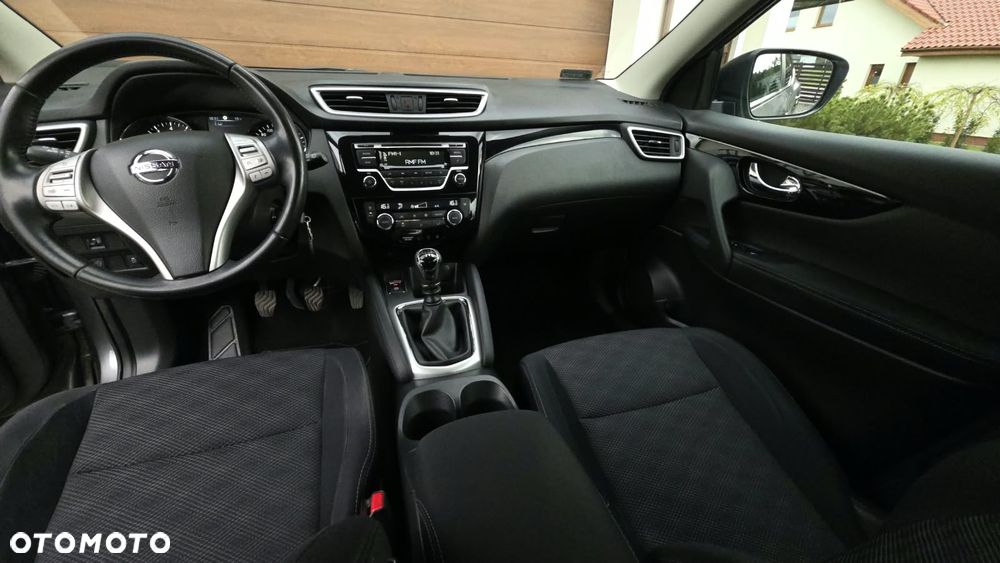 Nissan Qashqai 1.2 DIG-T Acenta EU6 - 17