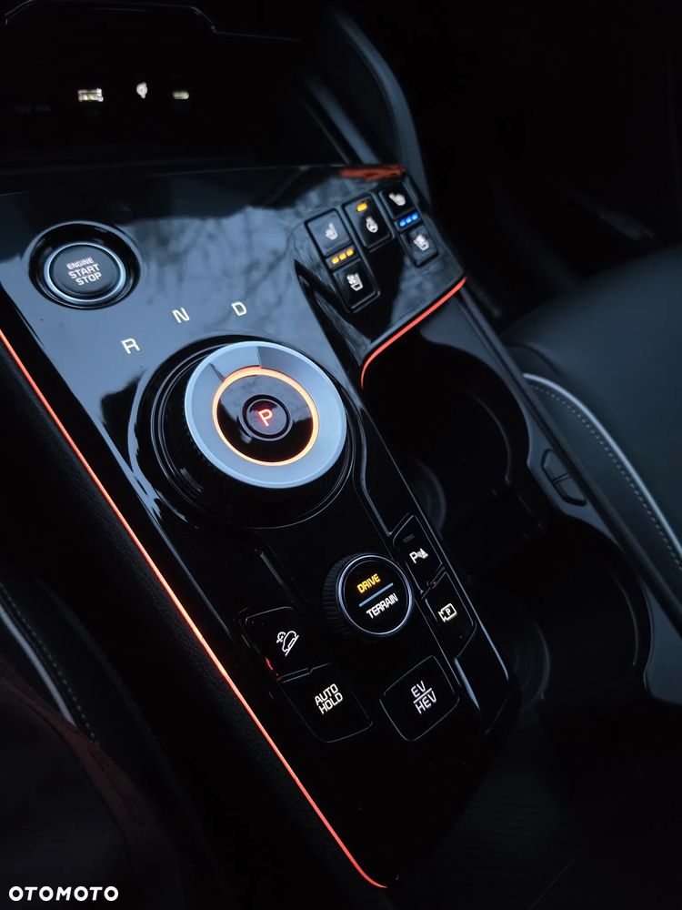 Kia Sportage 1.6 T-GDI AWD Paket GT-Line - 29