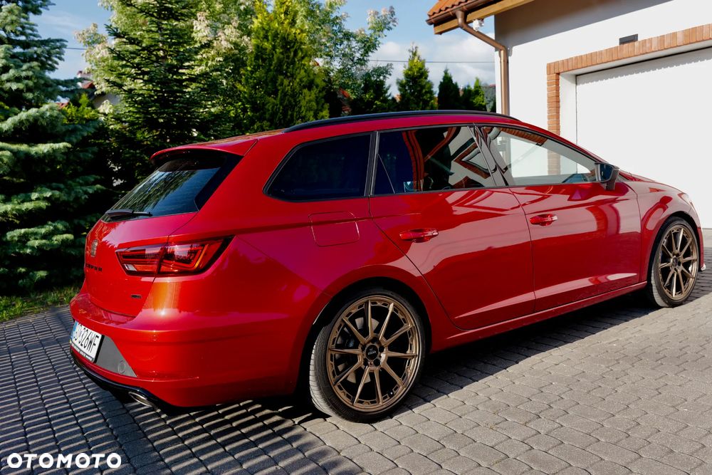 Seat Leon 2.0 TSI Cupra Performance Black S&S DSG - 4