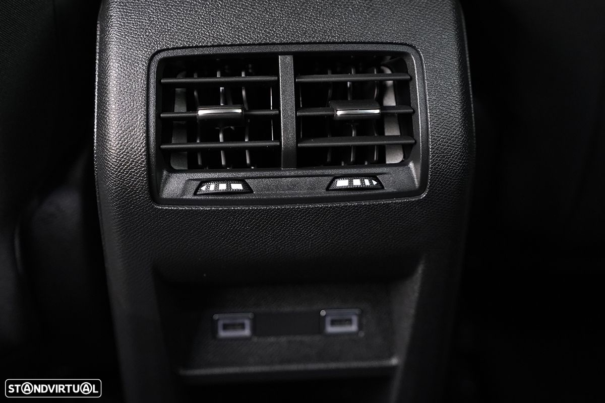 Peugeot 308 1.2 PureTech Allure Pack EAT8 - 21