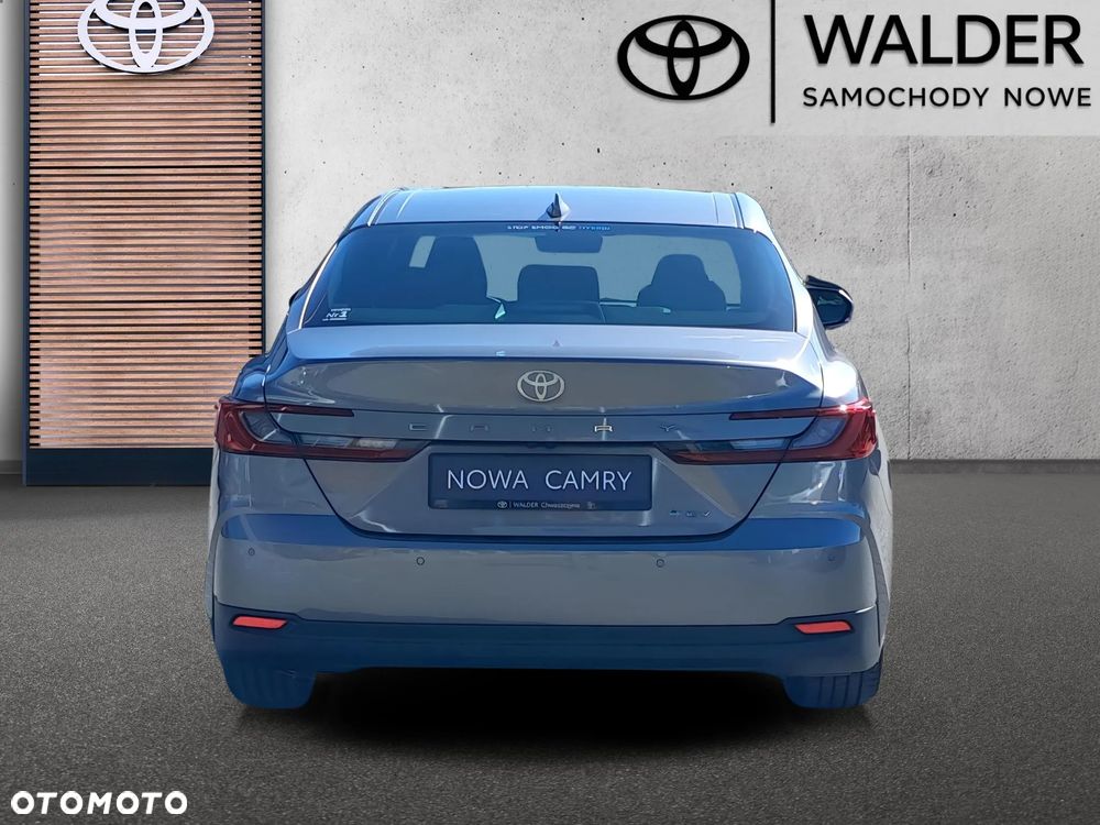 Toyota Camry 2.5 Hybrid Dynamic Force Executive e-CVT - 4